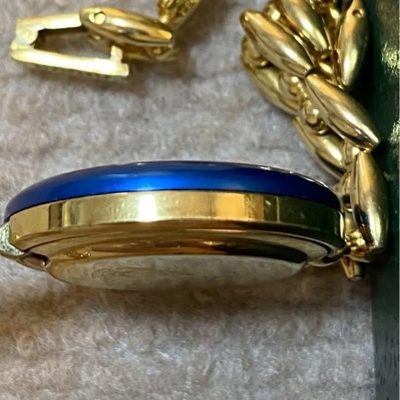 Gucci Metallic Vintage Watch Bracelet 14k gold plated SWISS MADE QUARTZ - Picture 4 of 11